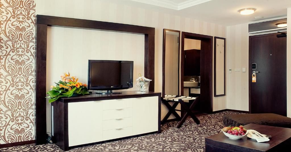 Отель Hotel Czarny Potok Resort SPA & Conference Крыница-Здруй-72