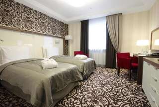 Отель Hotel Czarny Potok Resort SPA & Conference Крыница-Здруй Классический двухместный номер с 1 кроватью или 2 отдельными кроватями-10