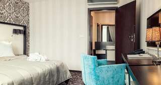 Отель Hotel Czarny Potok Resort SPA & Conference Крыница-Здруй Улучшенный семейный номер-1